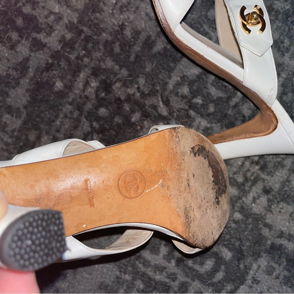 Vintage Chanel Sandal w/ heel - Picture 4 of 5